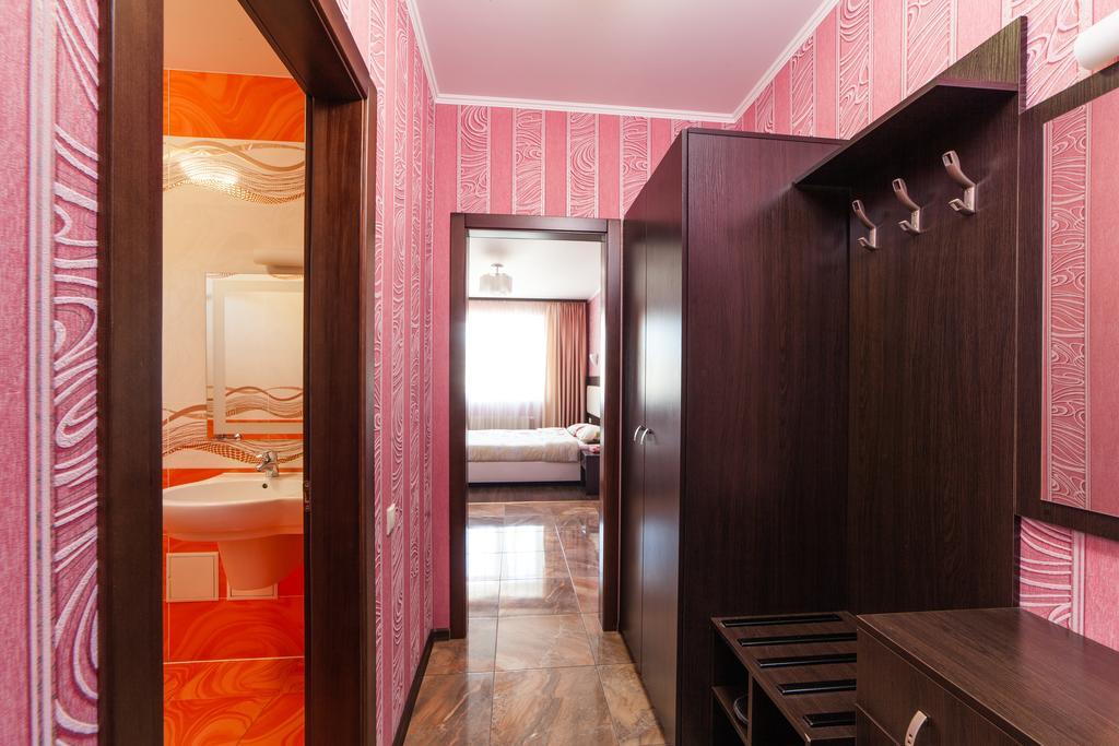 Home Comfort Livoberezhna Iec Kiev المظهر الخارجي الصورة